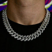 Flower Set Cuban Link Chain in White Gold - 18mm