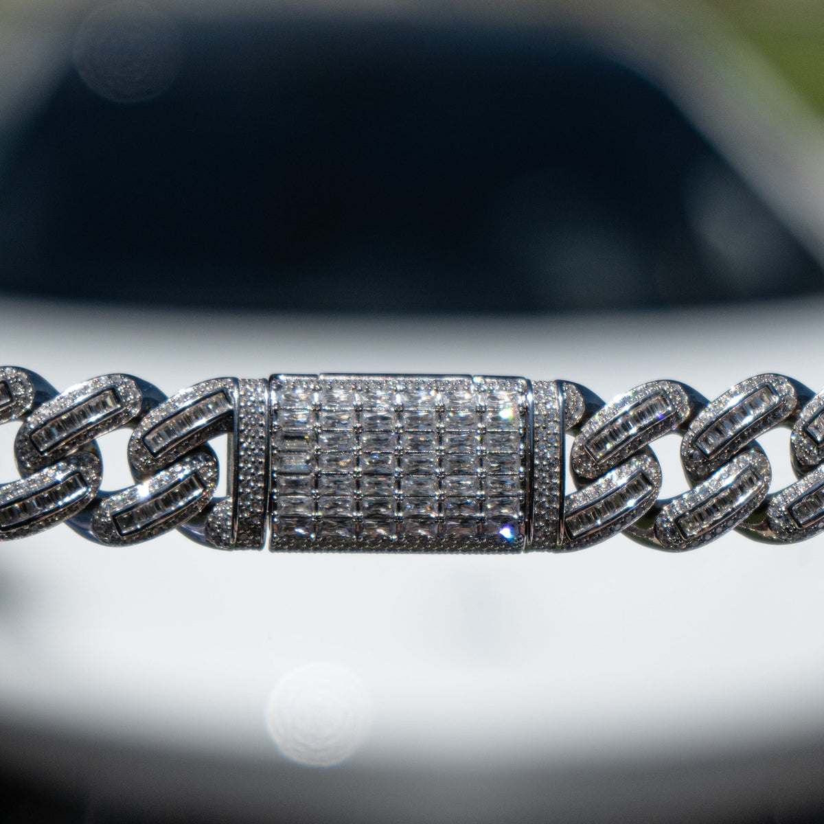 Baguette Cuban Link Bracelet in White Gold - 18mm
