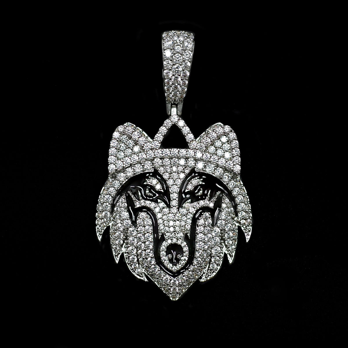 Iced Wolf Pendant in White Gold